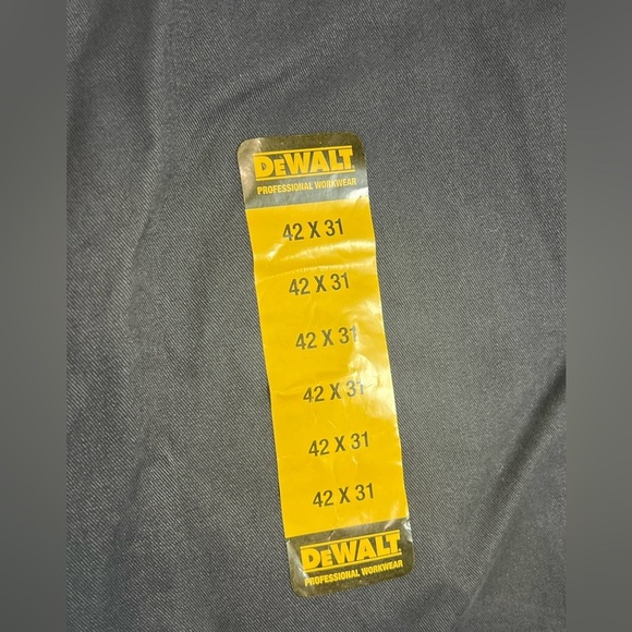 NWT Dewalt Men's 42W 31L Madison Everyday Work Pants Lined Heavy Duty - Picture 7 of 14